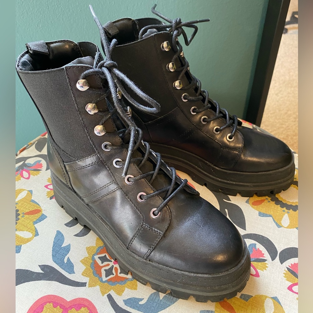Marc Fisher size 8 Black combat boots with lug sole.